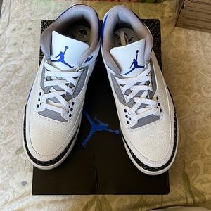 Jordan 3’s RACER BLUE